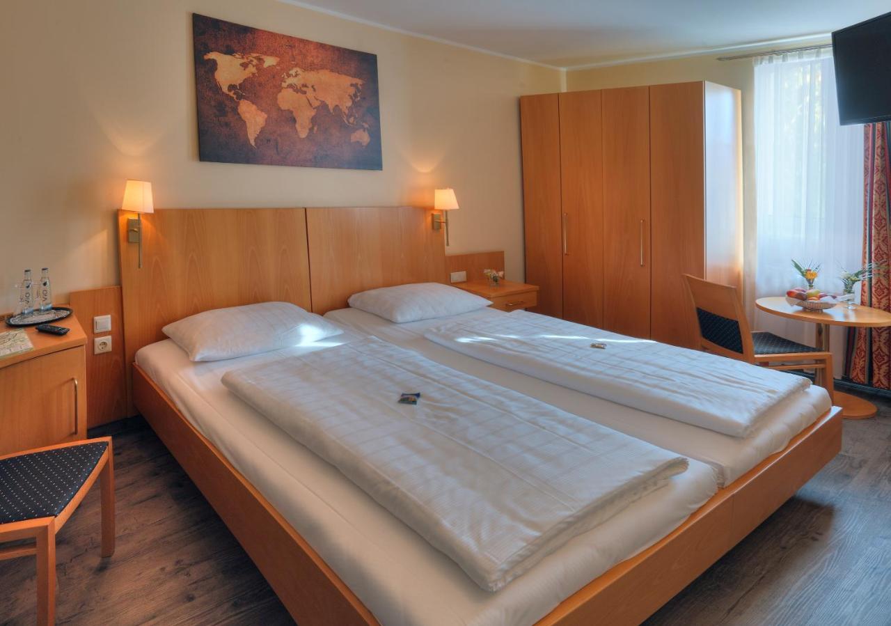 Landhotel Gross Schneer Hof Friedland  Exterior foto